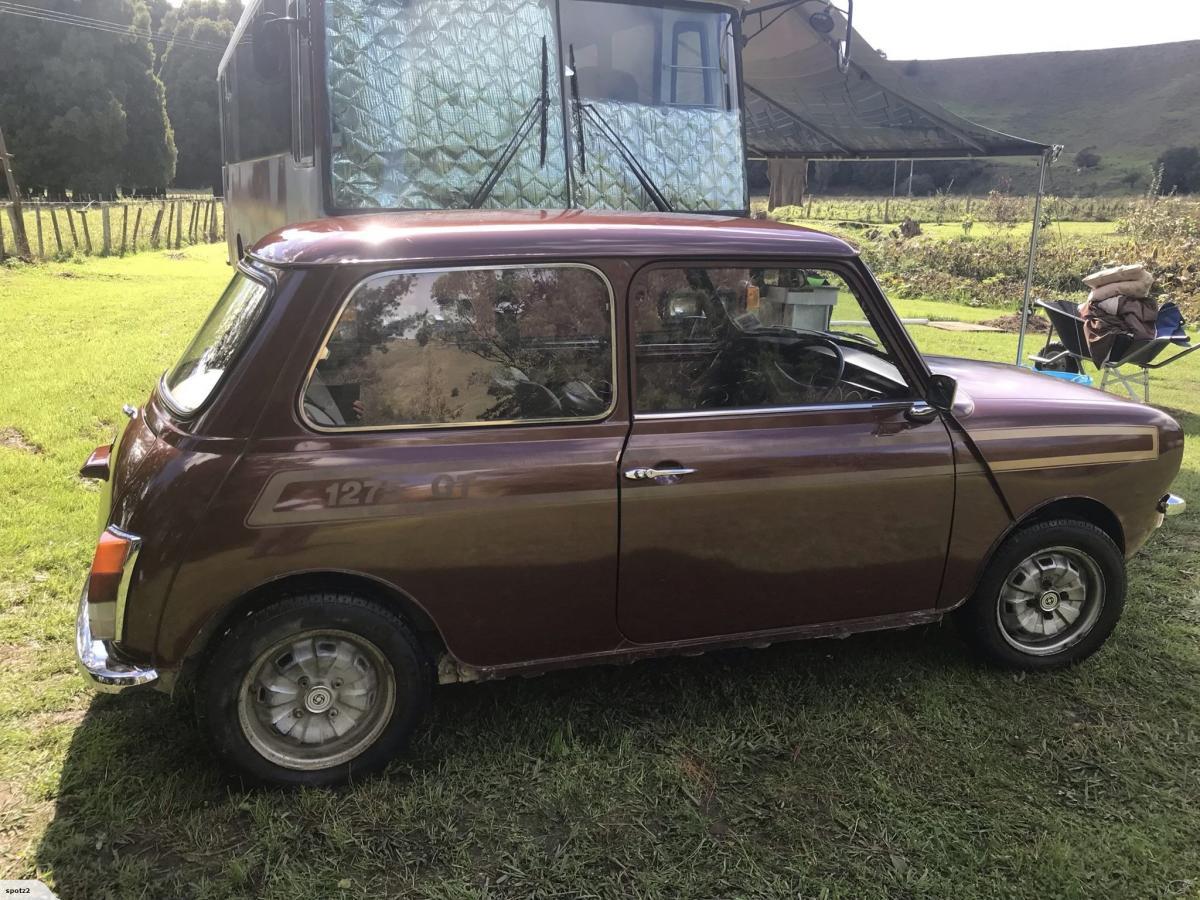 1980 New Zealand Mini 1275 GT Bronze paint restored images (7).jpg