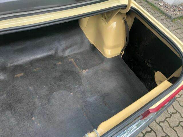 1980 Opel Commodore C coupe 2 door images creme (11).png