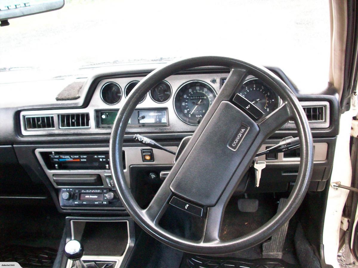 1980 Toyota Corona Hardtop Coupe white images (13).jpg