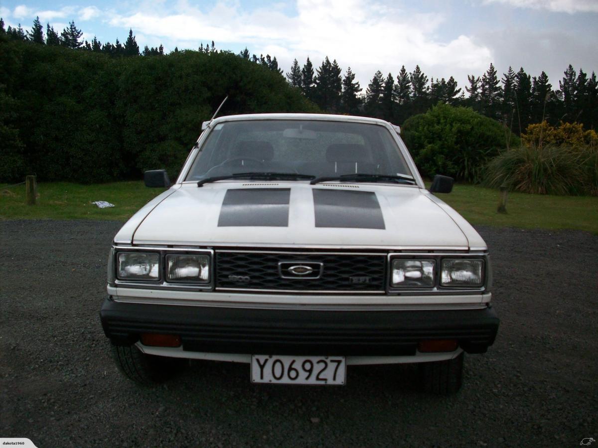 1980 Toyota Corona Hardtop Coupe white images (4).jpg
