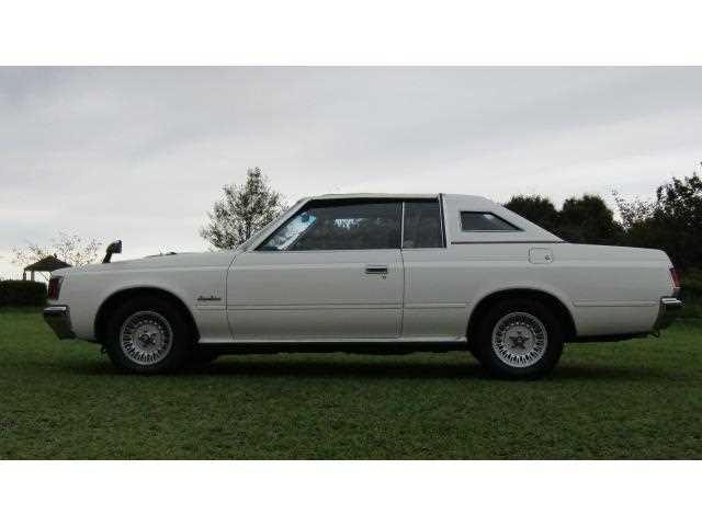 1980 Toyota Crown 2 door coupe hardtop white Japan JDM images S110 (6).jpg