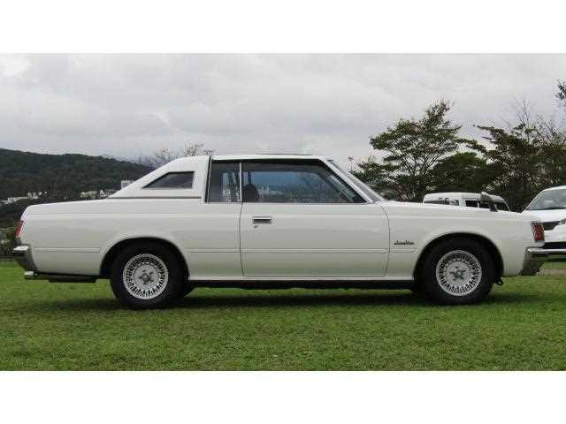 1980 Toyota Crown 2 door coupe hardtop white Japan JDM images S110 (9).jpg