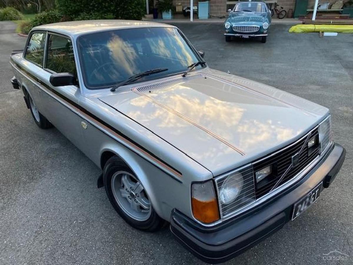 1980 Volvo 242 GT coupe 2 door Australia silver low ks (1).jpg