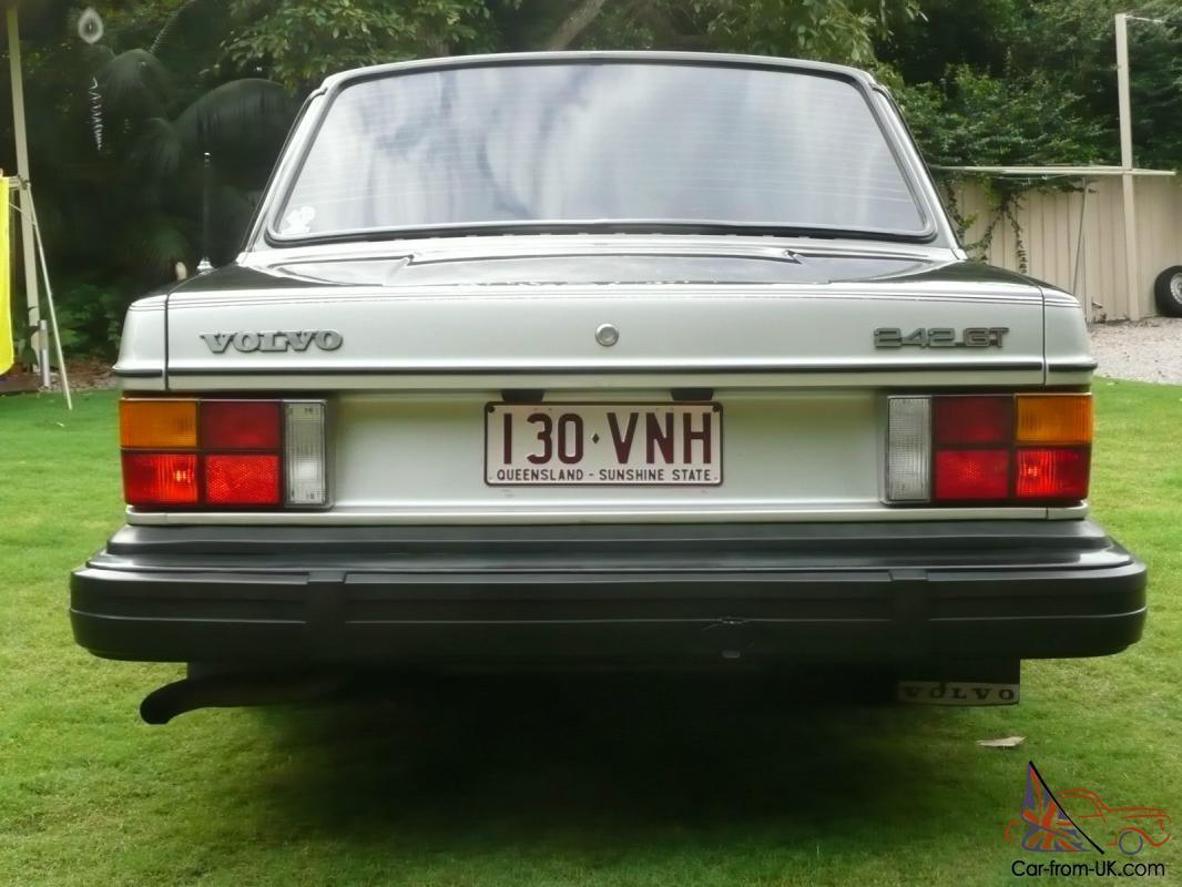 1980 Volvo 242 GT with quad headlamps Australian delivered car images (6).jpg