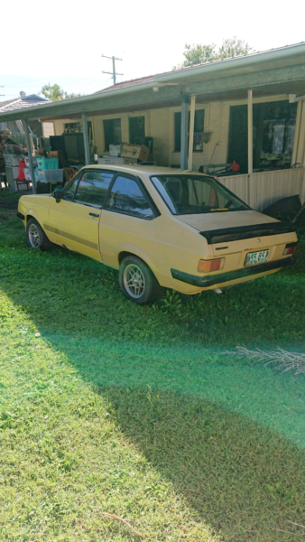 1980 Yellow Fordf Escort RS2000 Australia coupe images 2018 (3).PNG