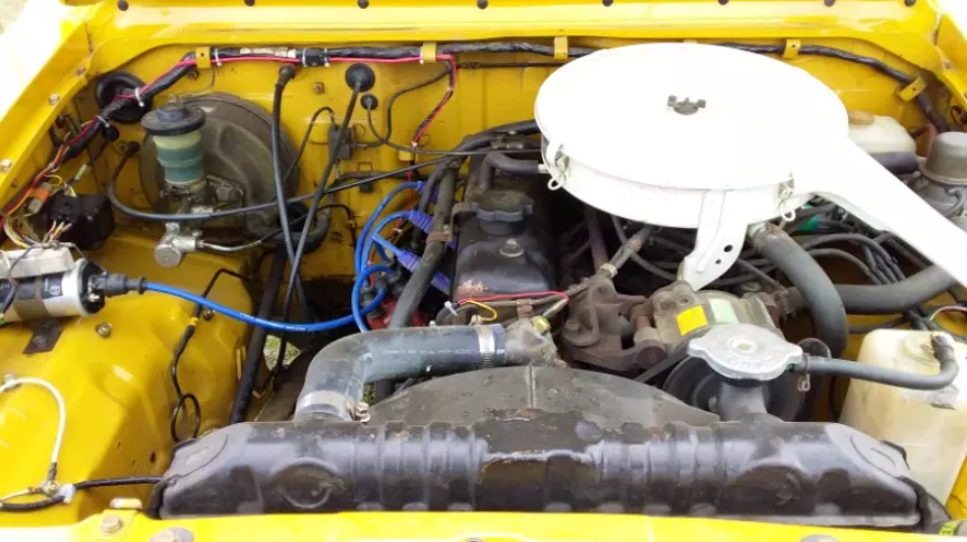 1981 Daihatsu Scat F20 Yellow Australia restored (7).png