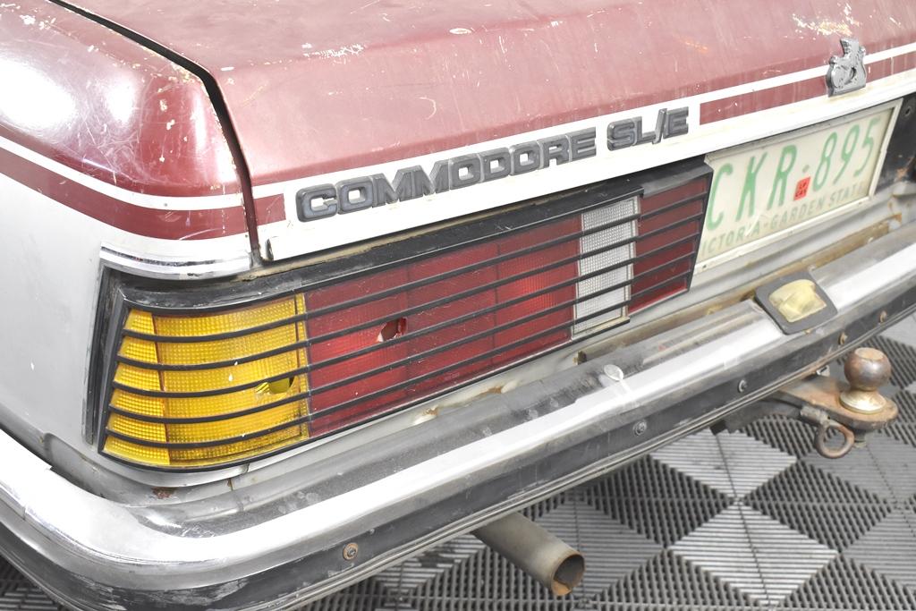 1981 VH Commodore SL-E Holden two tone image (14).jpg