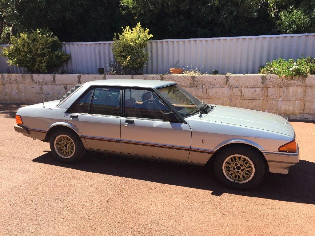 1982 All silver XE Fairmont Ghia ESP V8  (12).jpg