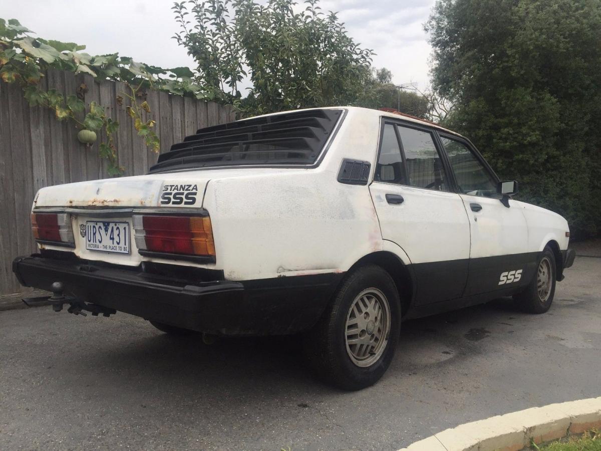 1982 Datsun Stanza SSS Sedan white (11).jpg