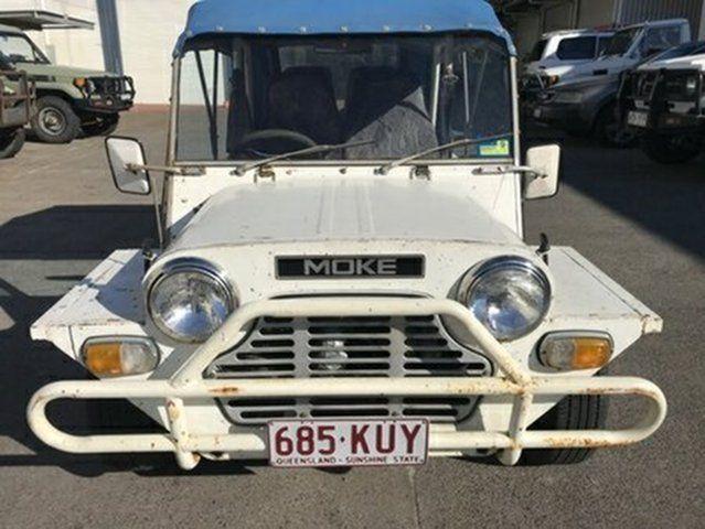 1982 Leyland Mini  Moke Californian Crystal White with blue roof images 2018 (6).JPG