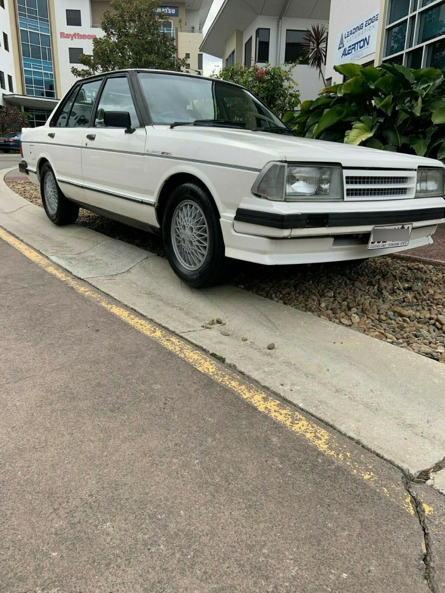 1982 Nissan Bluebird TR-X White Australia (5).jpg