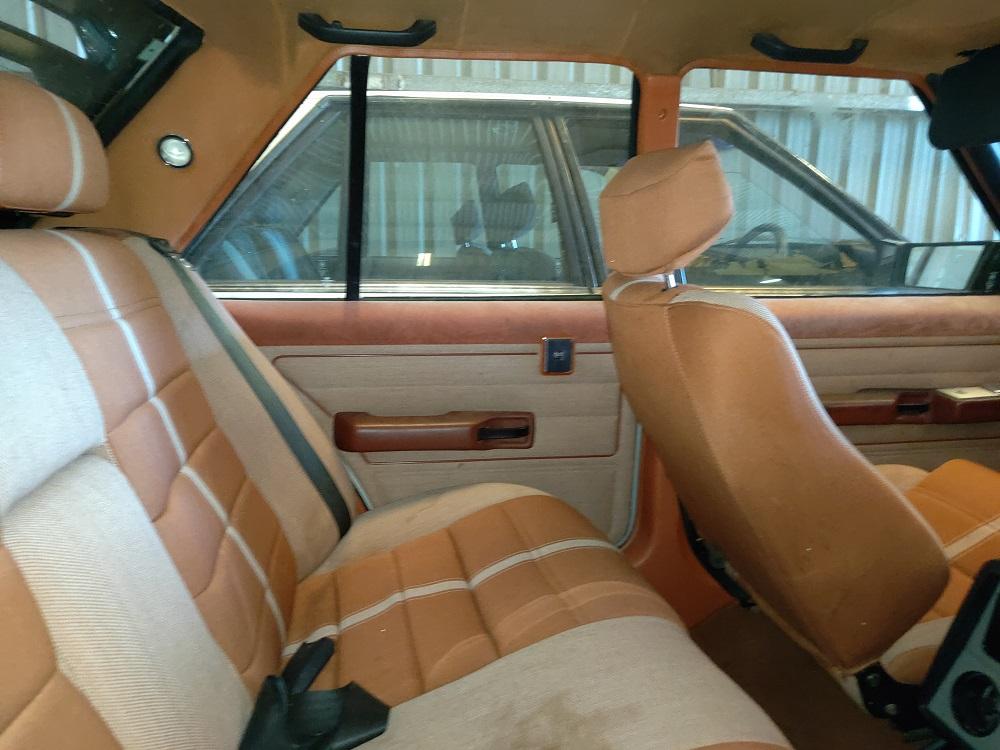 1982 XE ESP Sierra Tan trim images classicregister.com (4).jpg