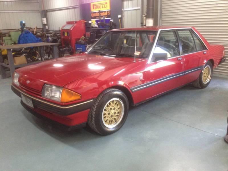1983 Hermitage Red fuel injected 6 cylinder Ford XE ESP Fairmont Ghia (1).JPG