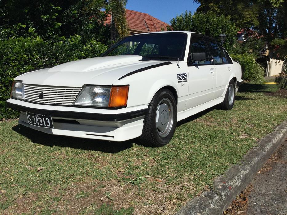 1983 Holden VH SS Brock HDT Commodore white images (2).jpg