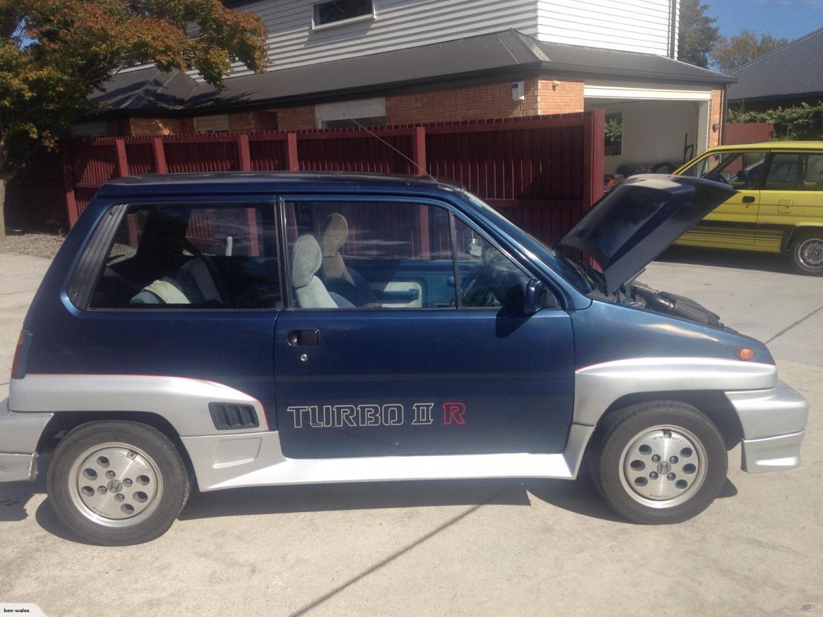 1984 Honda City Turbo 2 Blue on silver paint images exterior (2).jpg