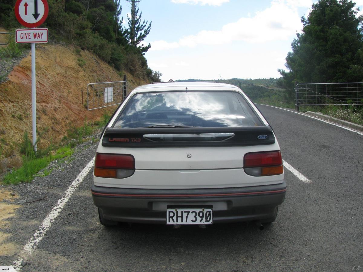 1986 Ford Laser KC TX3 non-turbo 1500cc white New Zealand (5).jpg