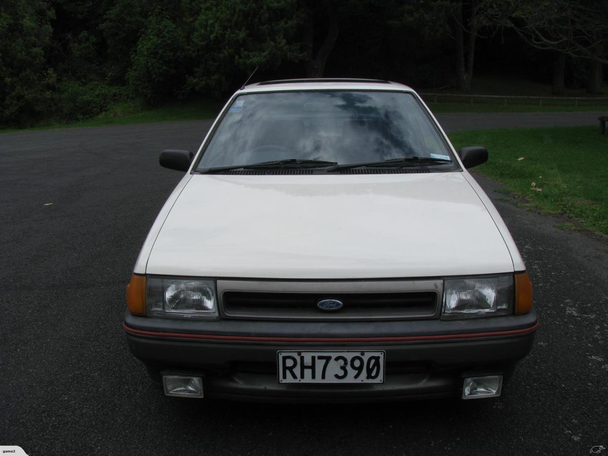 1986 Ford Laser KC TX3 non-turbo 1500cc white New Zealand (6).jpg