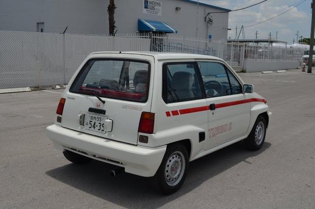 1986 Honda City Turbo II White with red decals exterior images (3).jpg