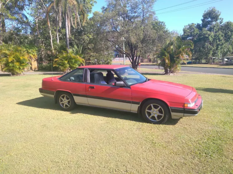 1986 Mazda 929 Coupe red Australia images cosmo (1).png