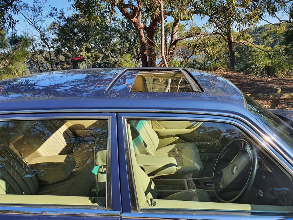 1986 Mercedes 560 SEL Blue sedan Australian delivered images (6).jpg
