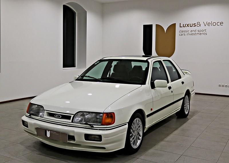 1988 Ford Sierra Cosworth Sapphire Turbo White (1).jpg