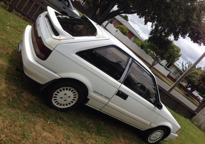 1988 Mazda Familia BF GT-X Hatch white images (1).jpg