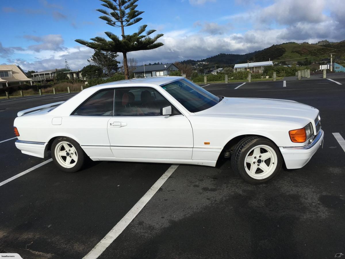 1988 Mercedes 420 SEC coupe white with red cloth trim images (3).jpg