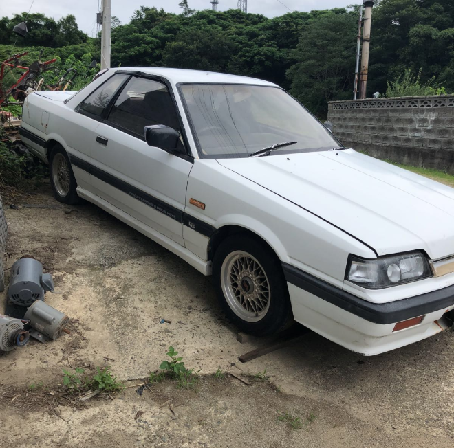 1988 Nissan Skyline GTS-X coupe turbo white images Japan 2018 (1).png