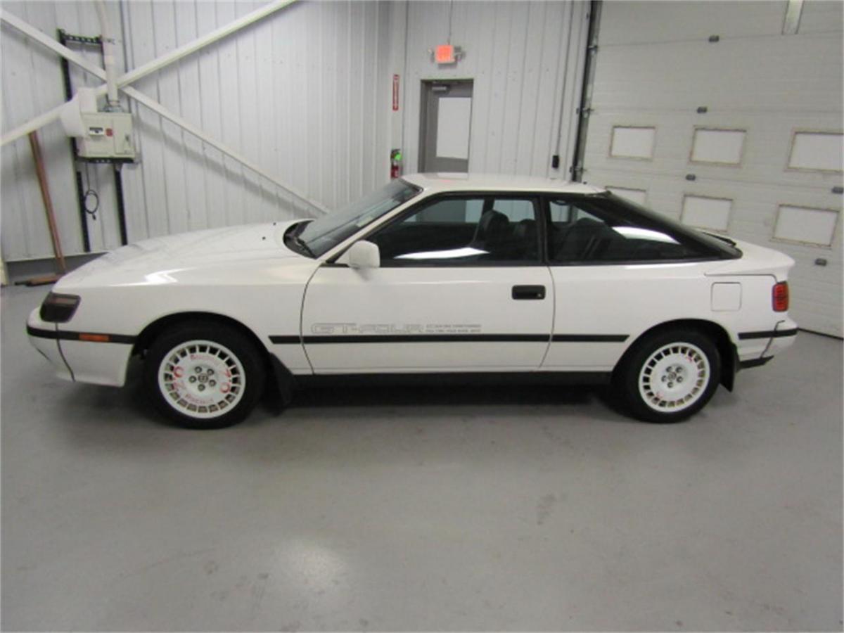 1988 ST165 Toyota Celica GT-Four White (4).jpg