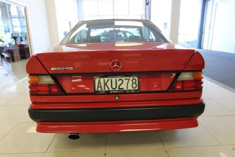 1989 Mercedes Benz W124 300CE AMG body kit red (6).jpg