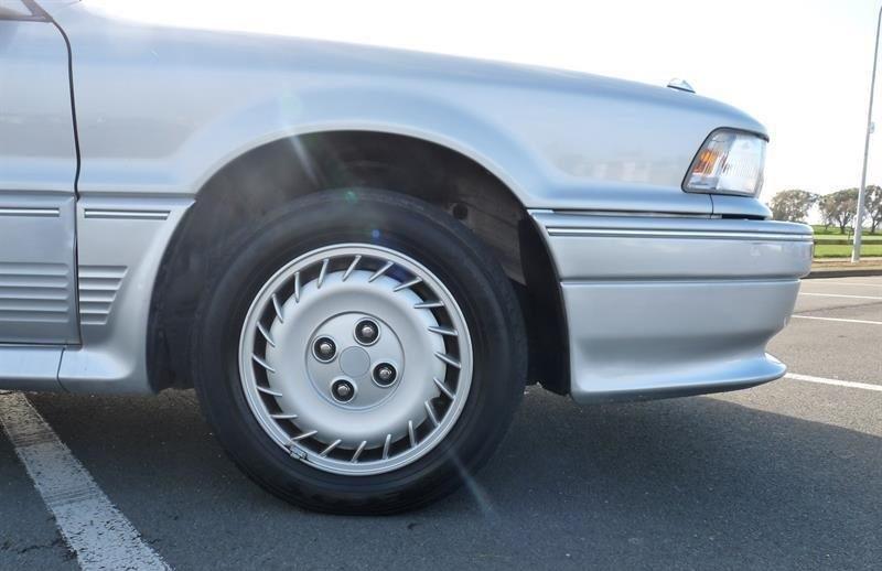 1989 Mitsubishi Galant VR-4 Turbo AWD Silver original condition (12).jpg