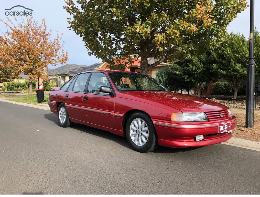 1989 VN SS Commodore Maroon 2018 images (6).png