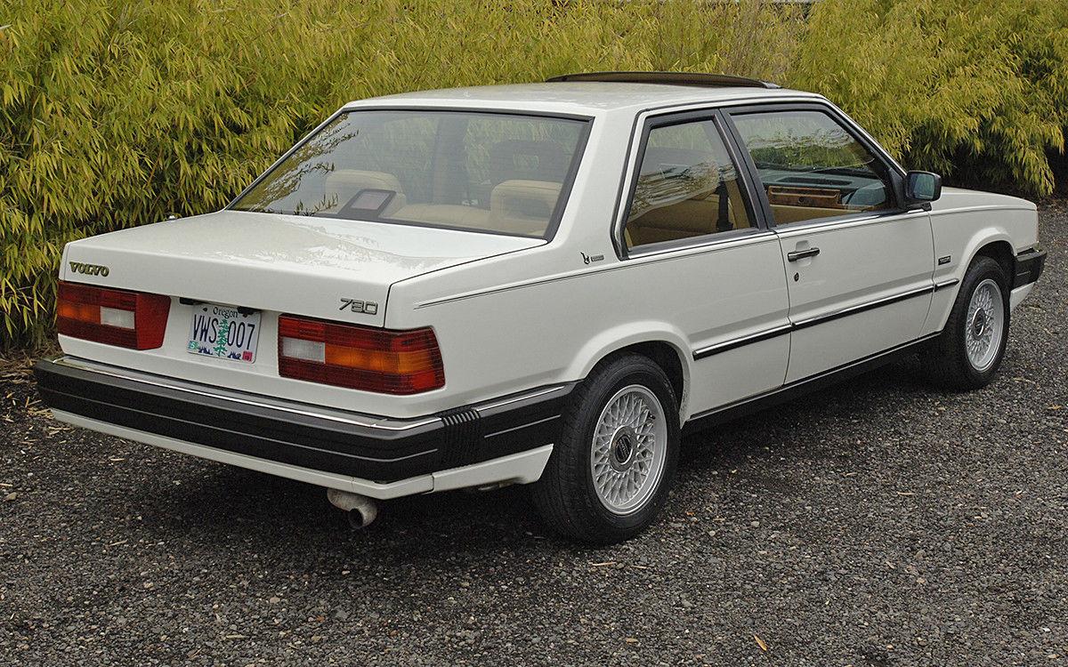 1989 Volvo 780 Bertonie Coupe White images (3).jpg