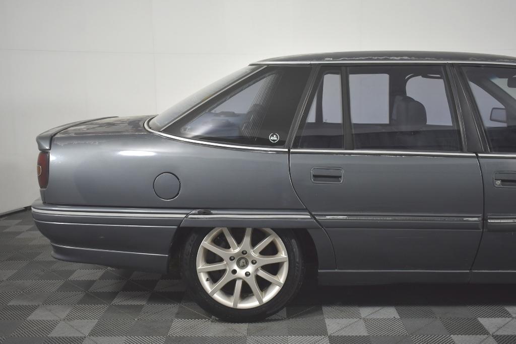 1990 HSV Statesman SV90 Holden V8 Grey unrestored 2020 images (9).jpg