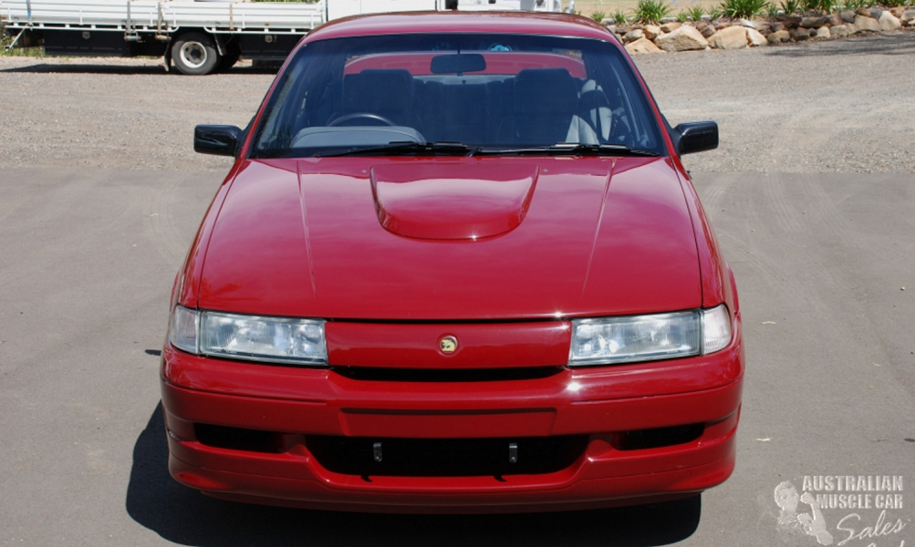 1990 HSV VN Group A SS Commodore Durif Red (23).png