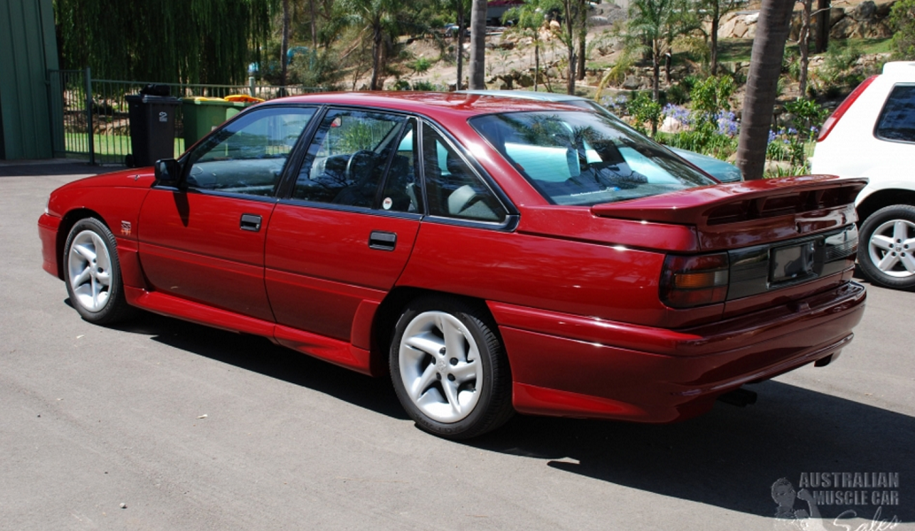 1990 HSV VN Group A SS Commodore Durif Red (24).png