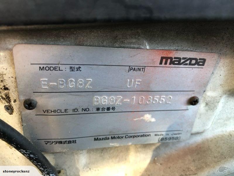 1990 Mazda Familia 323 GTX Turbo hatch white repainted red images (2).jpg