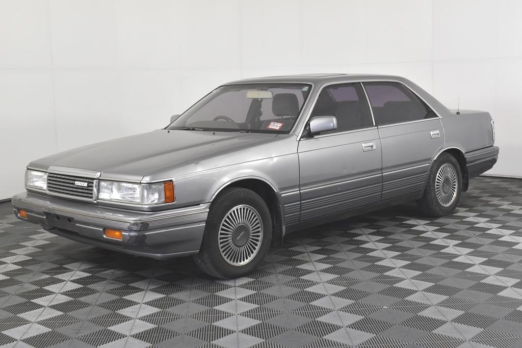 1990 Mazda HC 929 Hardtop Sedan silver grey for sale Australia images (1).jpg