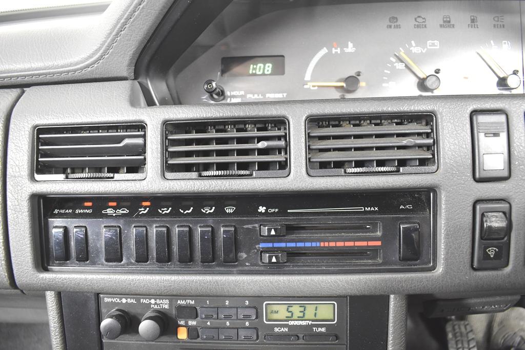 1990 Mazda HC 929 Hardtop Sedan silver grey for sale Australia images (34).jpg