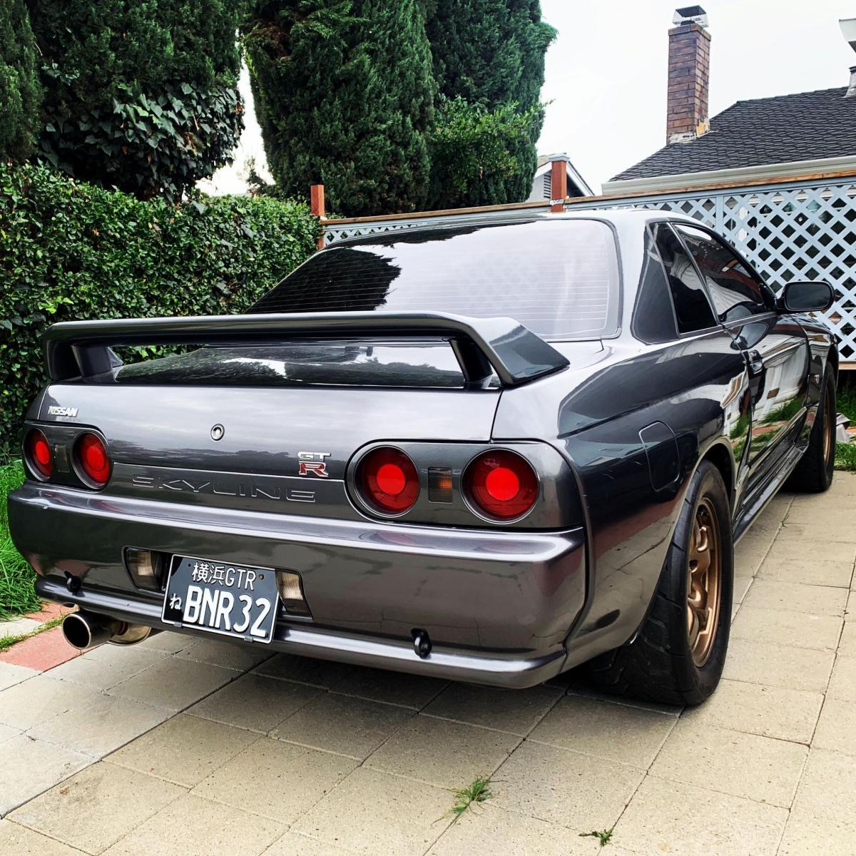 1990 Nissan Skyline GT-R.jpg