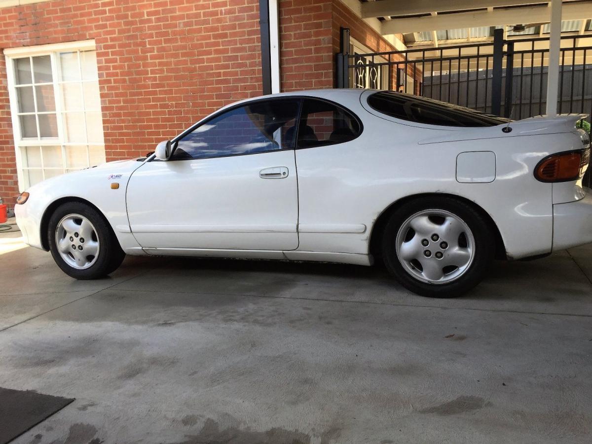 1990 Toyota Celica GT-Four White ST185 images (4).jpg