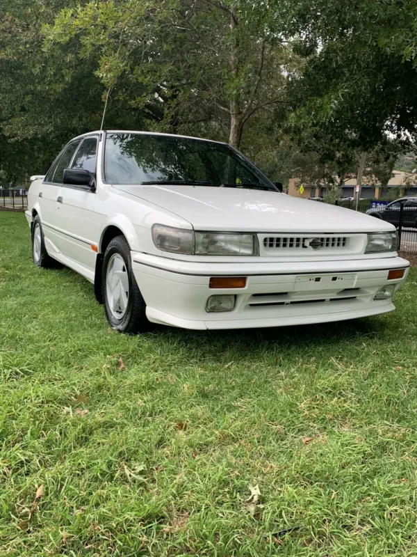 1990 White Pintara Nissan TR-X TRX (6).png