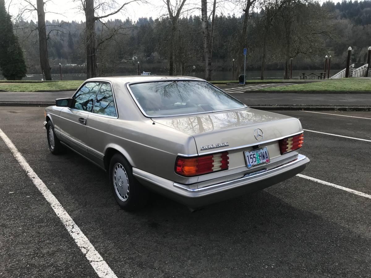 1991 560 CEC Mercedes 4.jpg