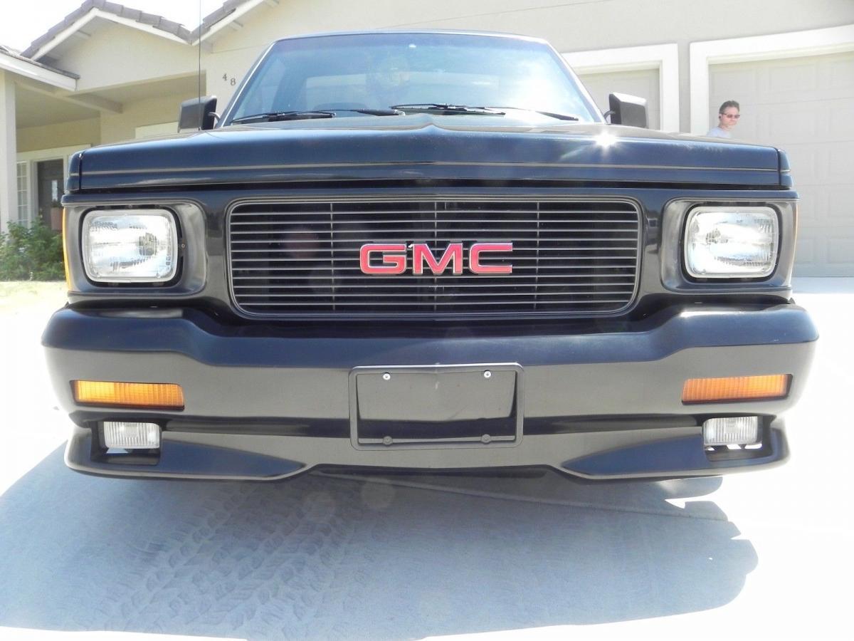 1991 GMC Syclone Pickup black images rare original classic (8).jpg