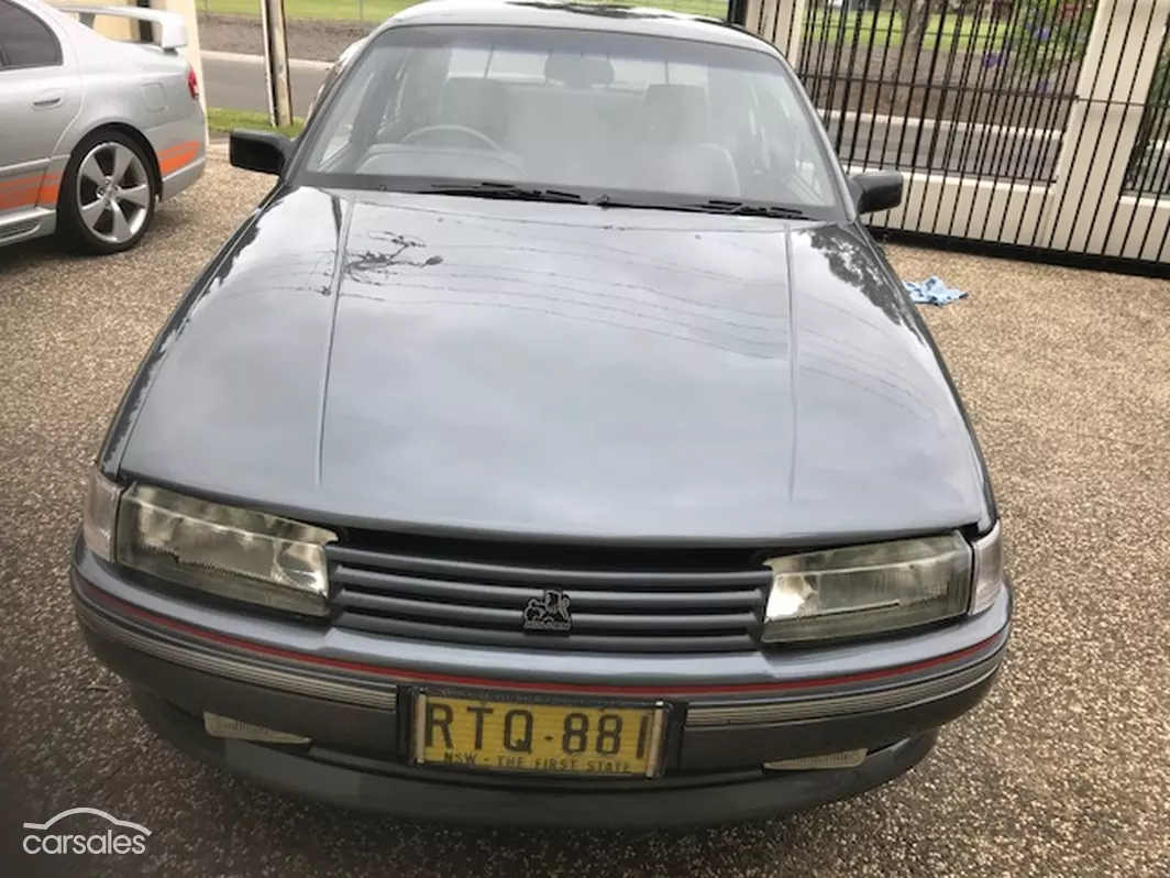 1991 Grey metallic VN SS Commodore exterior images (6).png