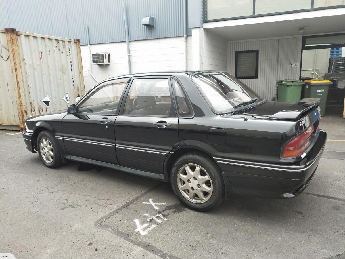 1991 Mitsubishi Galant VR-4 sedan black images 2019 (4).jpg