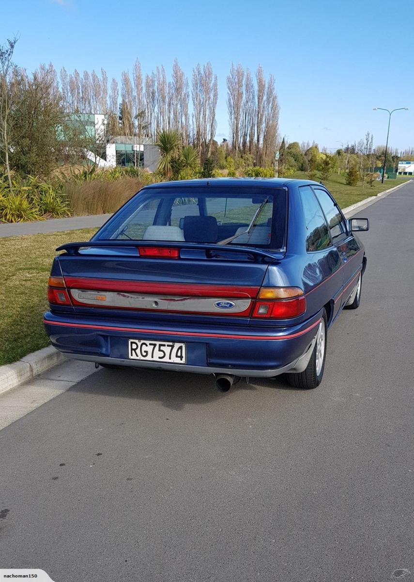 1992 Ford Laser KH TX3 non-turbo blue images (4).jpg