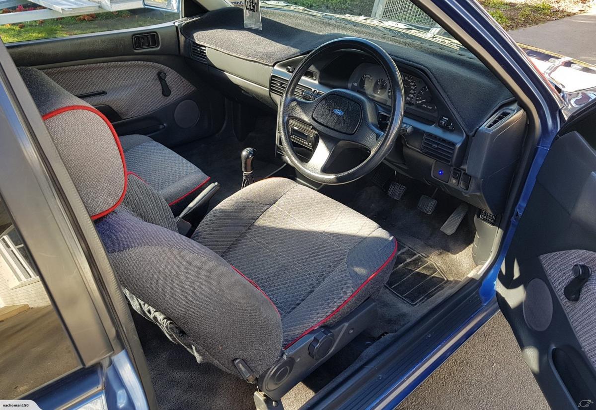 1992 Ford Laser KH TX3 non-turbo blue images (7).jpg