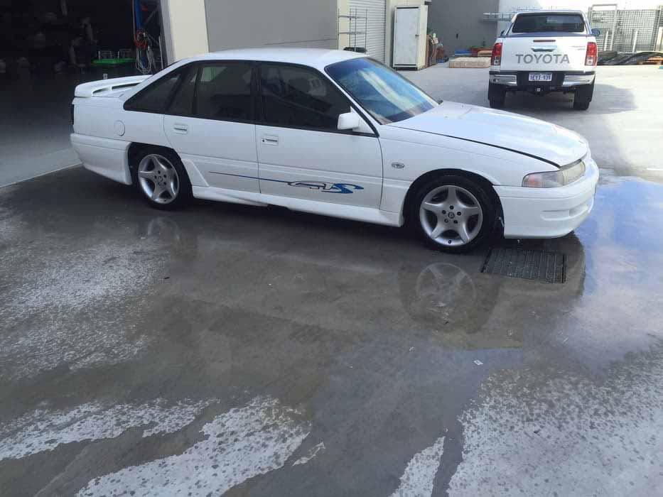 1992 HSV GTS VP commodore images Heron White (2).jpg