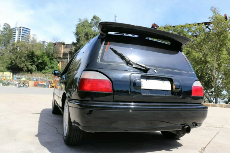 1992 Nissan Pulsar N15 GTiR RA Australia black hatch images 2021 (2).png